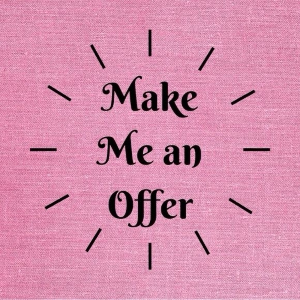 Send your best offer today!🩷